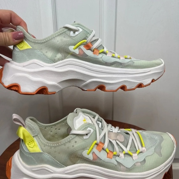 Sorel Women's Kinetic Breakthru Tech Lace Sneakers Multicolor Size 9.5 Green - Picture 9 of 15